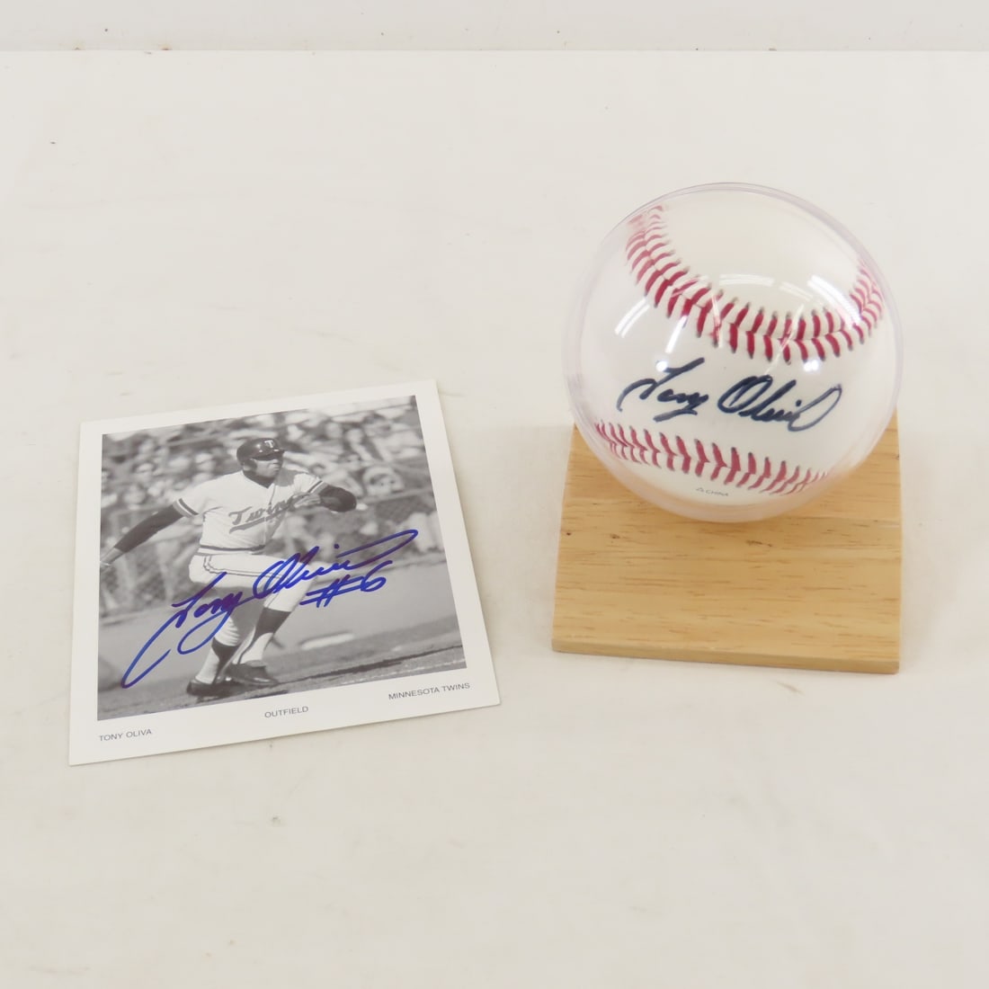 Oliva Signed Ball & Photo & Twins Collectibles - 2