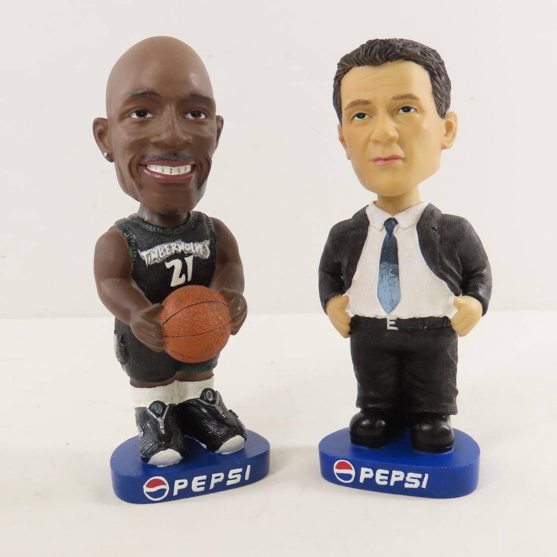 MN Timberwolves Bobbleheads, Tickets & Pins - 11