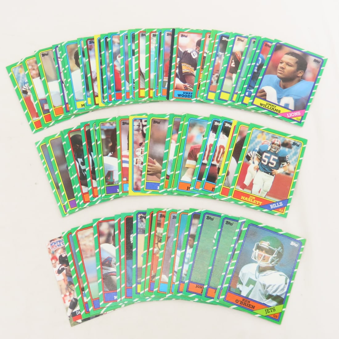 1400+ 1980's-Newer Mixed Football Cards - 8