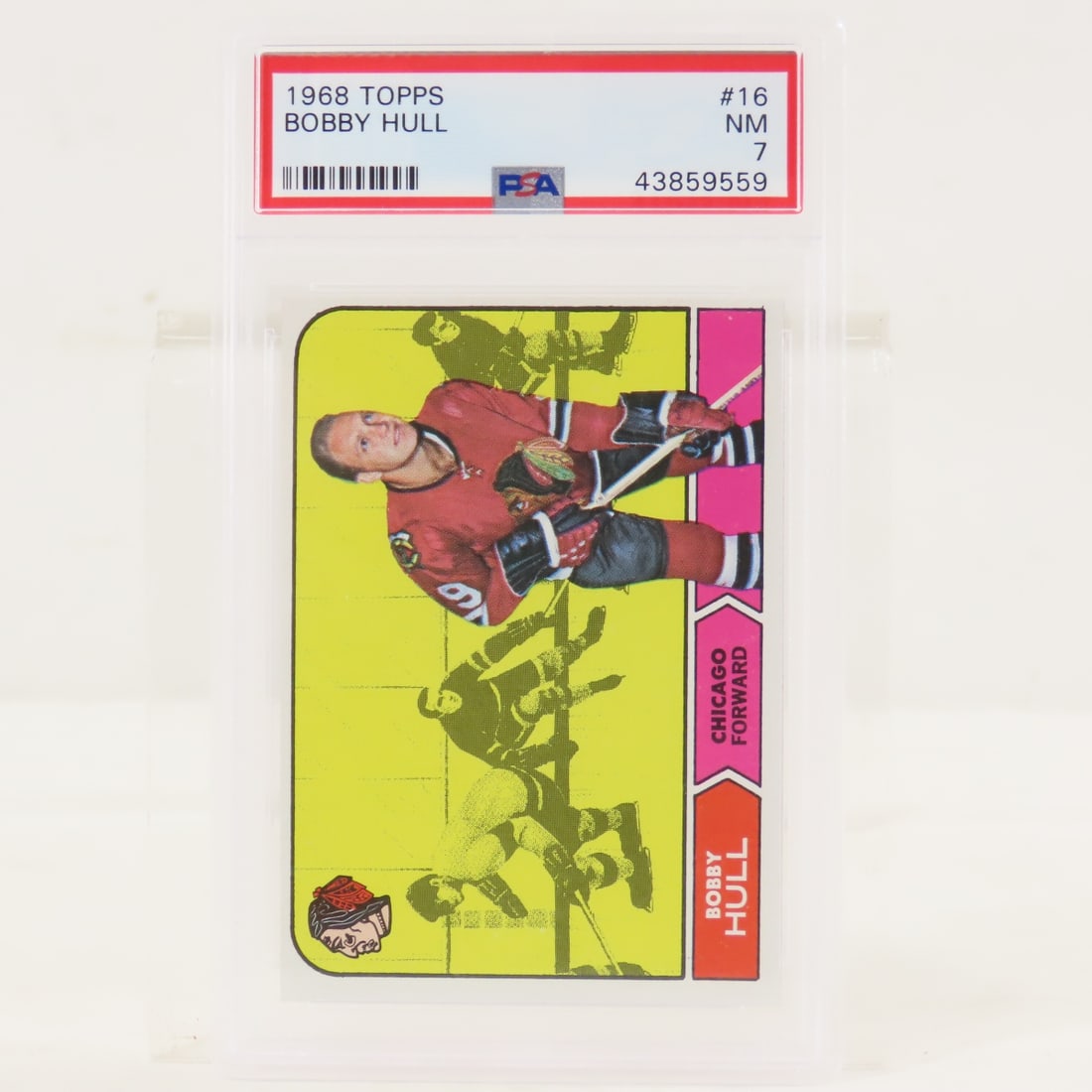 1968 Topps Bobby Hull #16 PSA 7 NM - 2