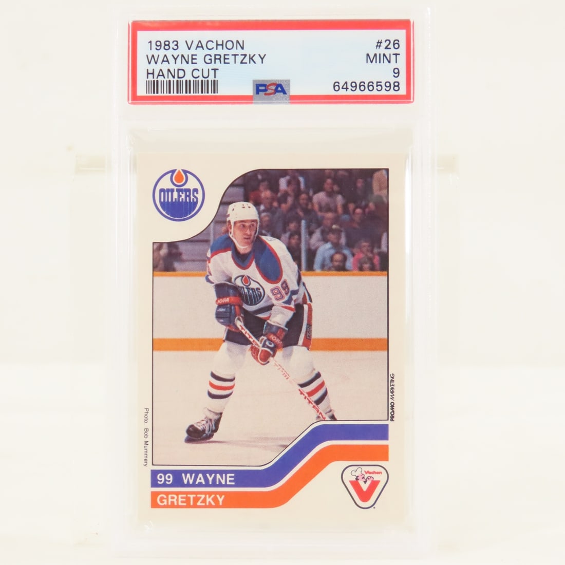 1983 Vachon Hand Cut Wayne Gretzky #26 PSA 9 MINT: 1983 Vachon Hand Cut Wayne Gretzky #26 PSA 9 MINT - Lot Size 5.5x3.5x.5" 1 LB All information and photos, which are part of the description, are intended to be as accurate as possible, but errors are