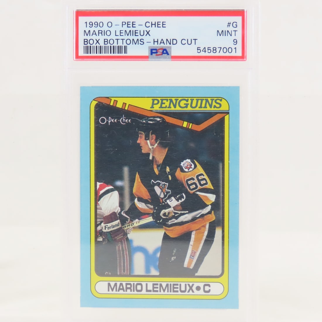 1990 OPC Box Bottoms Mario Lemieux #G PSA 9 MINT: 1990 OPC Box Bottoms Mario Lemieux #G PSA 9 MINT - Lot Size 5.5x3.5x1" 1 LB All information and photos, which are part of the description, are intended to be as accurate as possible, but errors are