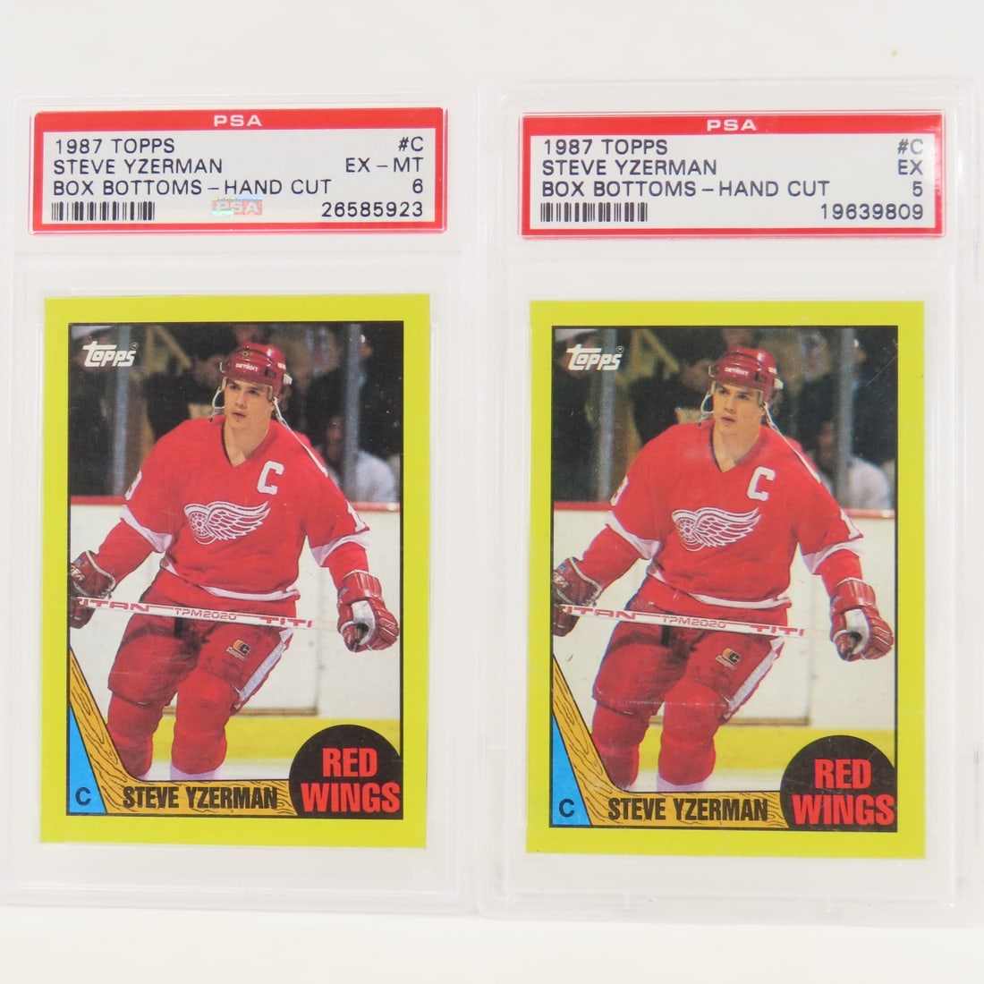 2 1987 Topps Box Bottoms Steve Yzerman #C PSA 6&5: 2 1987 Topps Box Bottoms Steve Yzerman #C PSA 6&5 - Lot Size 5.5x3.5x1" 1 LB All information and photos, which are part of the description, are intended to be as accurate as possible, but errors are p