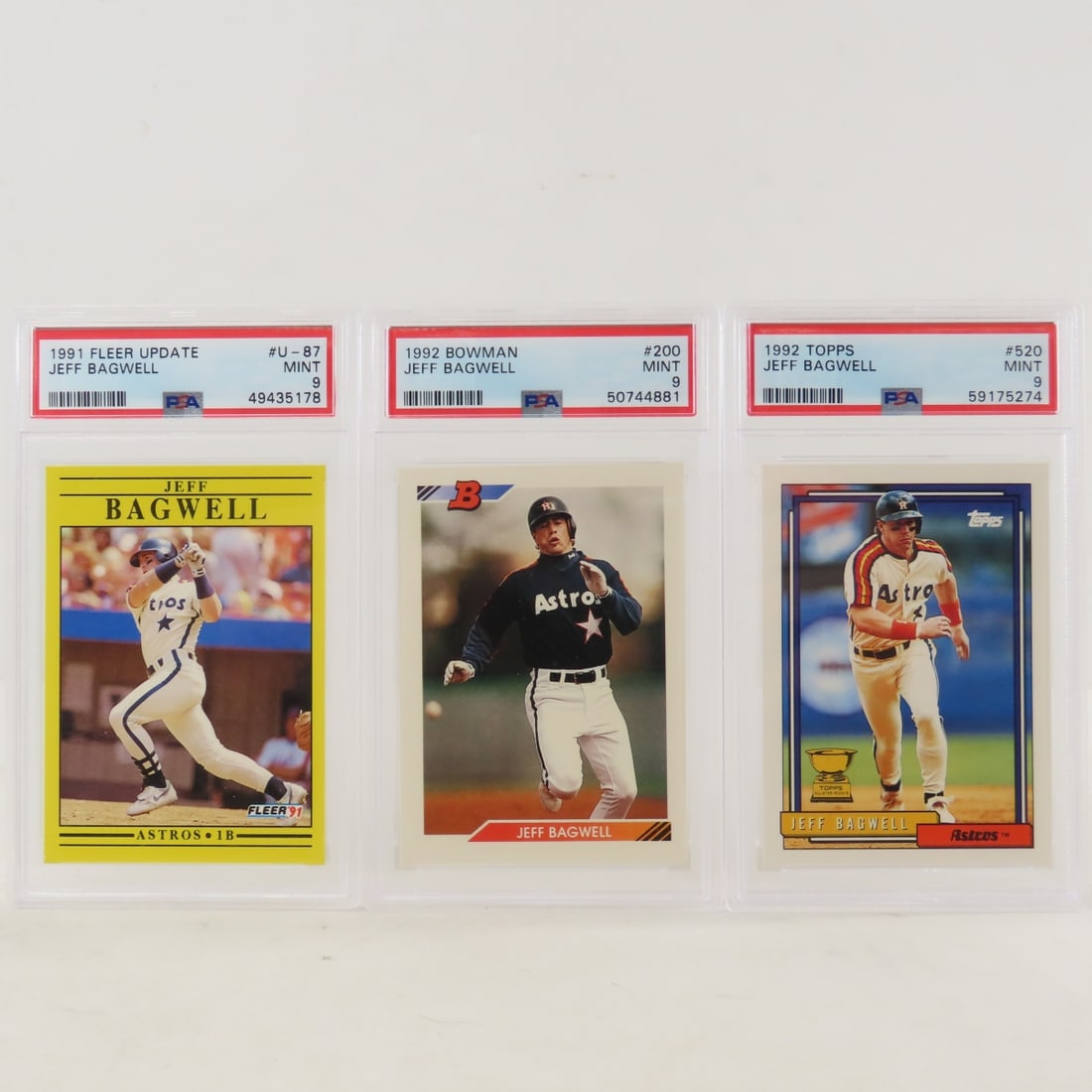 3 PSA Graded Jeff Bagwell Cards 1991 RC-1992 PSA 9: 3 PSA Graded Jeff Bagwell Cards 1991 RC-1992 PSA 9 - 1991 Fleer Update U-87 RC PSA 9 MINT, 1992 Bowman #200 PSA 9 MINT, 1992 Topps #520 PSA 9 MINT Lot Size 5.5x3.5x1" 1 LB All information and photos, 