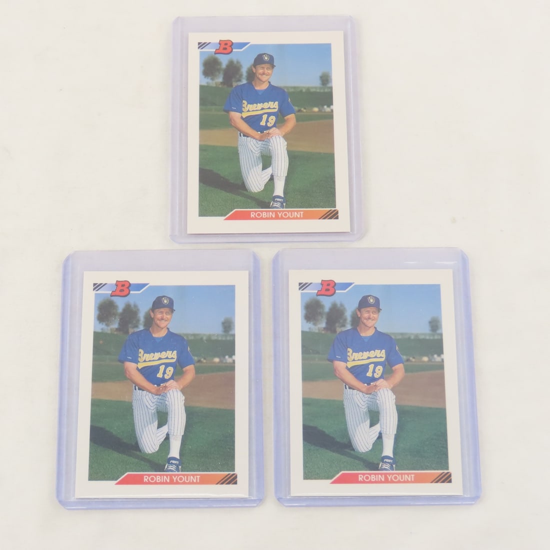13 Robin Yount Baseball Cards including Rookie - 12