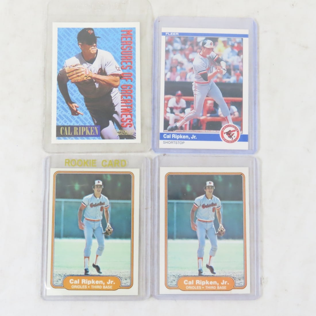 24 Cal Ripken Jr Baseball Cards including Rookies - 10
