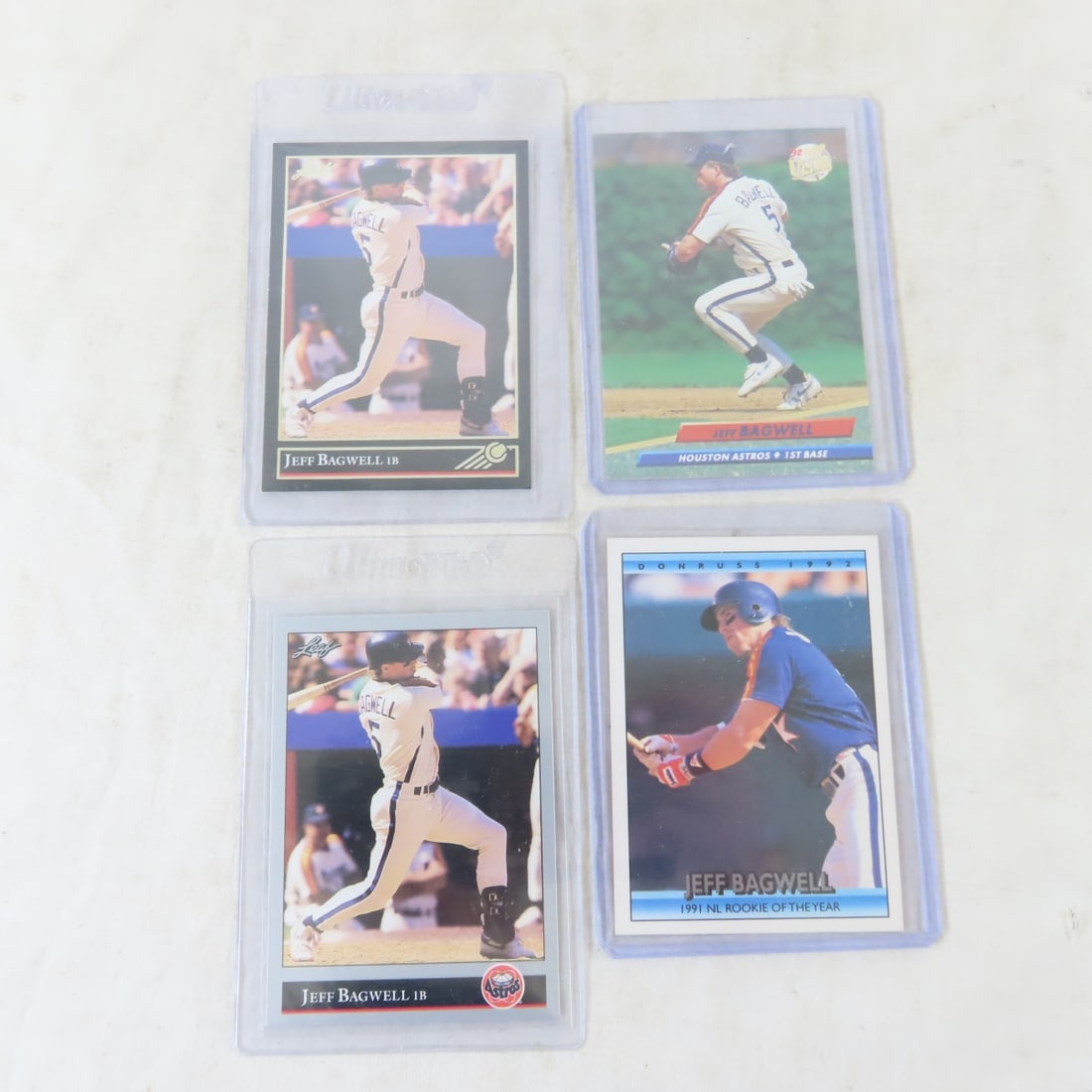 17 Jeff Bagwell Baseball Cards Including Rookies - 2