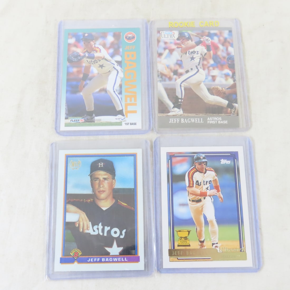 17 Jeff Bagwell Baseball Cards Including Rookies - 4