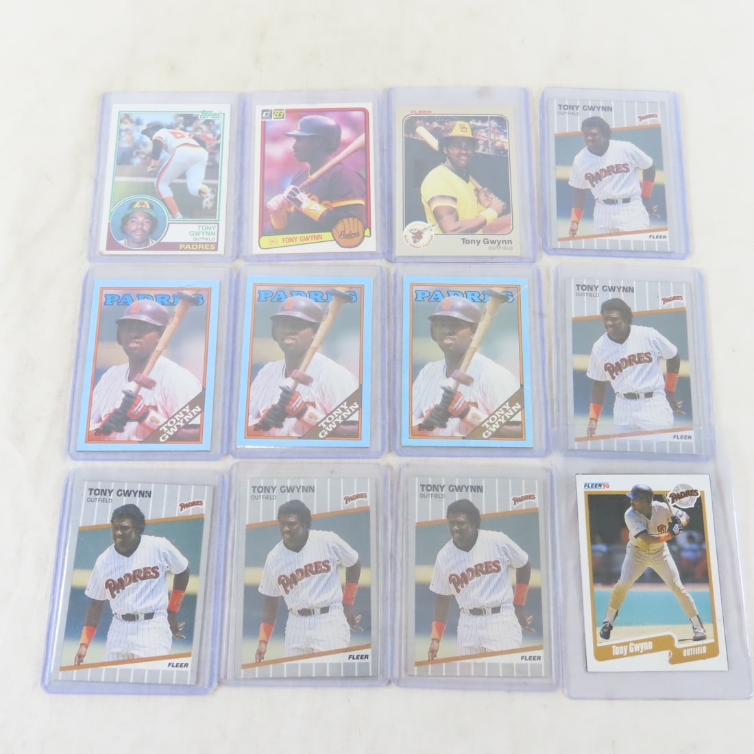Tony Gwynn Rookie Cards Topps, Fleer & Donruss: Tony Gwynn Rookie Cards Topps, Fleer & Donruss - plus 9 more Tony Gwynn cards. LOT SIZE: 5x4x1" 1 LB All information and photos, which are part of the description, are intended to be as accurate as