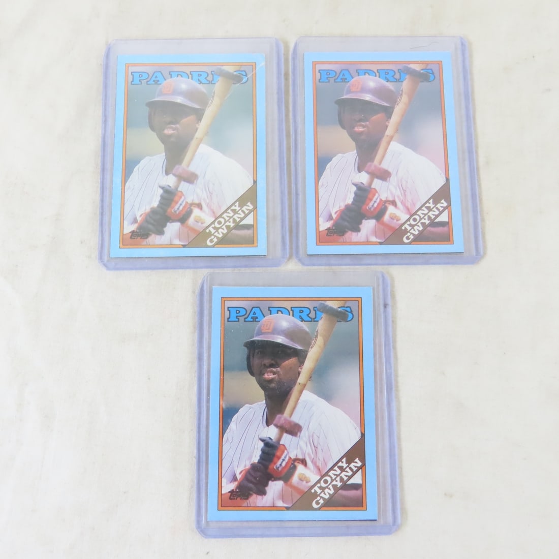 Tony Gwynn Rookie Cards Topps, Fleer & Donruss - 4