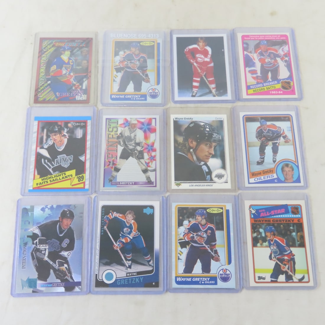55 Wayne Gretzky Hockey Cards - 5