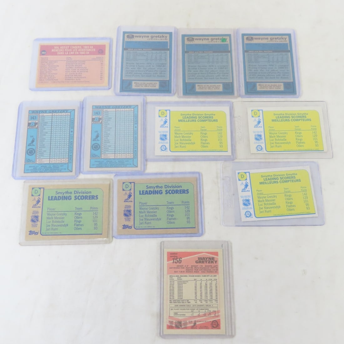 55 Wayne Gretzky Hockey Cards - 8