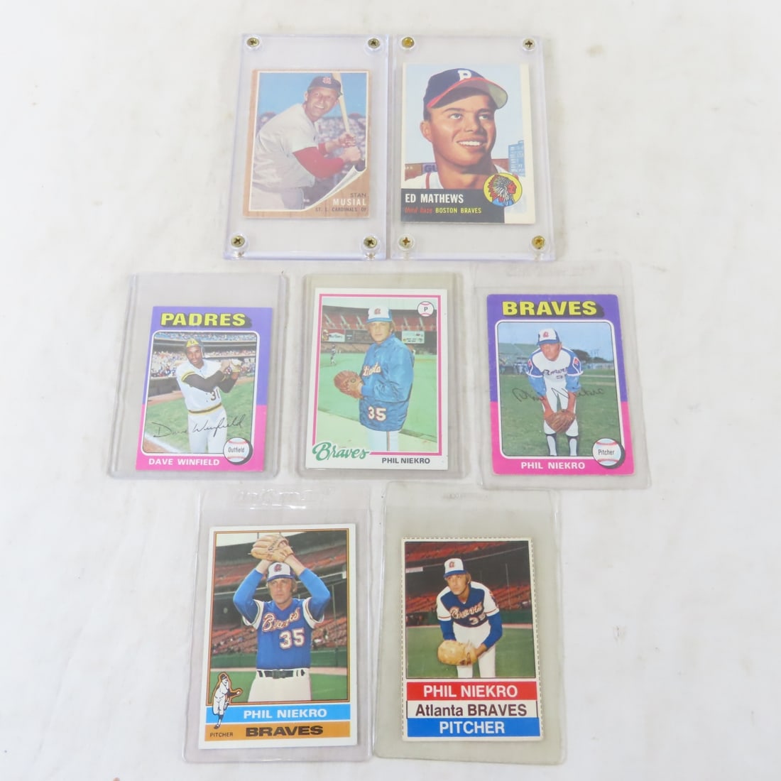 7 Vintage Star Baseball Cards 1954 Ed Mathews: 7 Vintage Star Baseball Cards 1954 Ed Mathews - LOT SIZE: 6x4x1" 1 LB All information and photos, which are part of the description, are intended to be as accurate as possible, but errors are