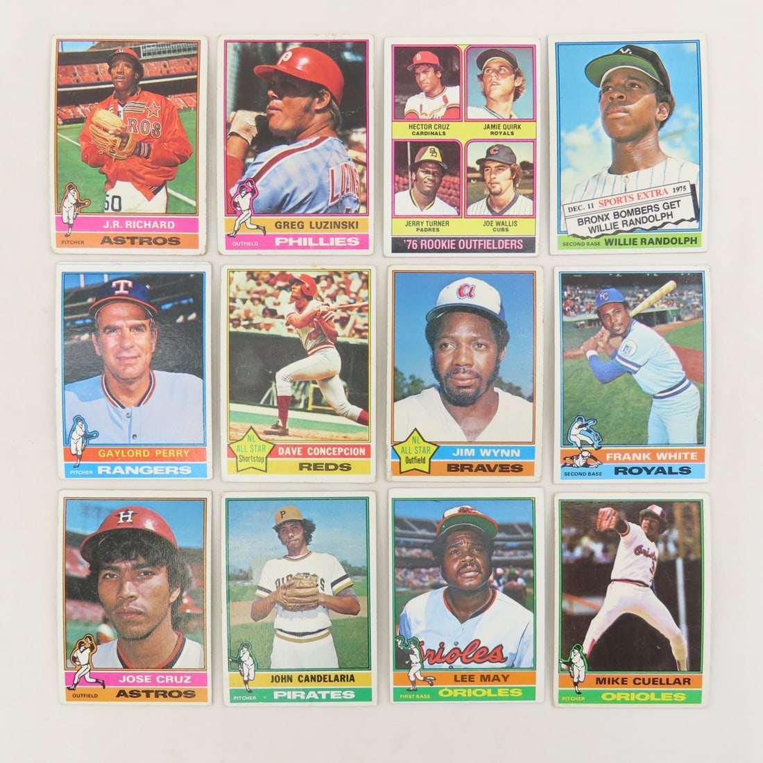 90+ 1976Topps Baseball Cards- Carlton, Smalley - 4