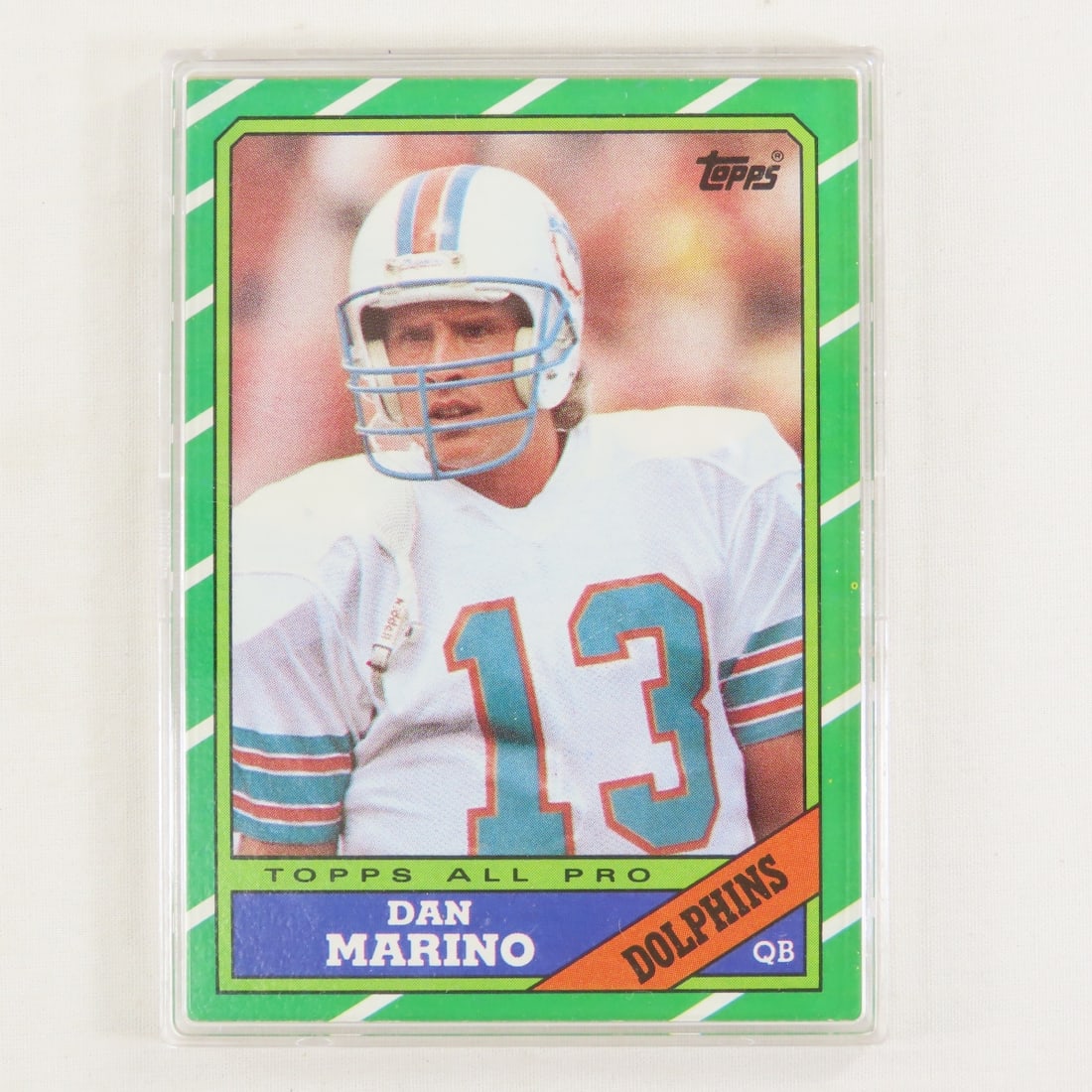 10 Sharp NFL Rookie & HOFer's Topps Cards - 2