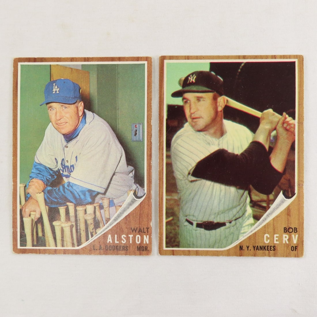 16 1962 Topps Baseball Cards- Matthews - 8