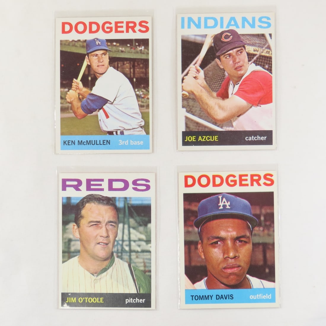 40 Sharo 1964 Topps Baseball Cards Crease Free - 12