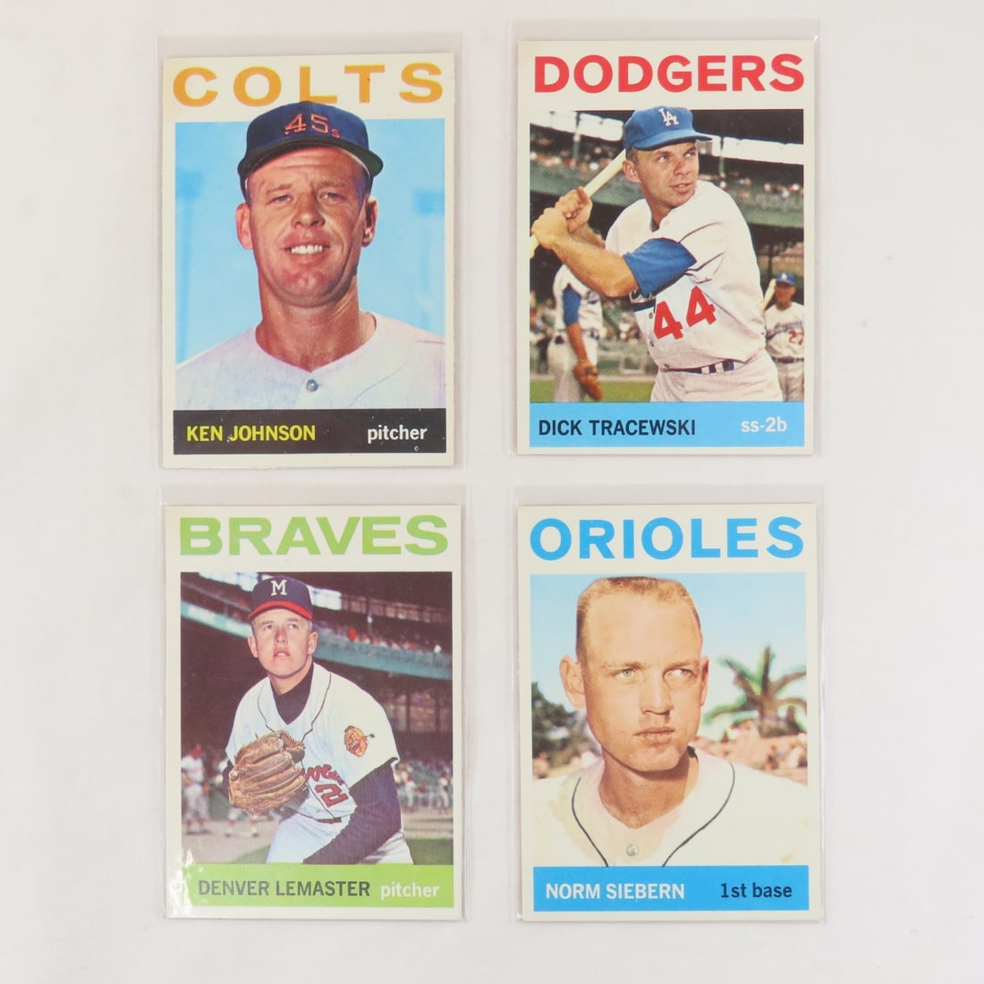 40 Sharo 1964 Topps Baseball Cards Crease Free - 16