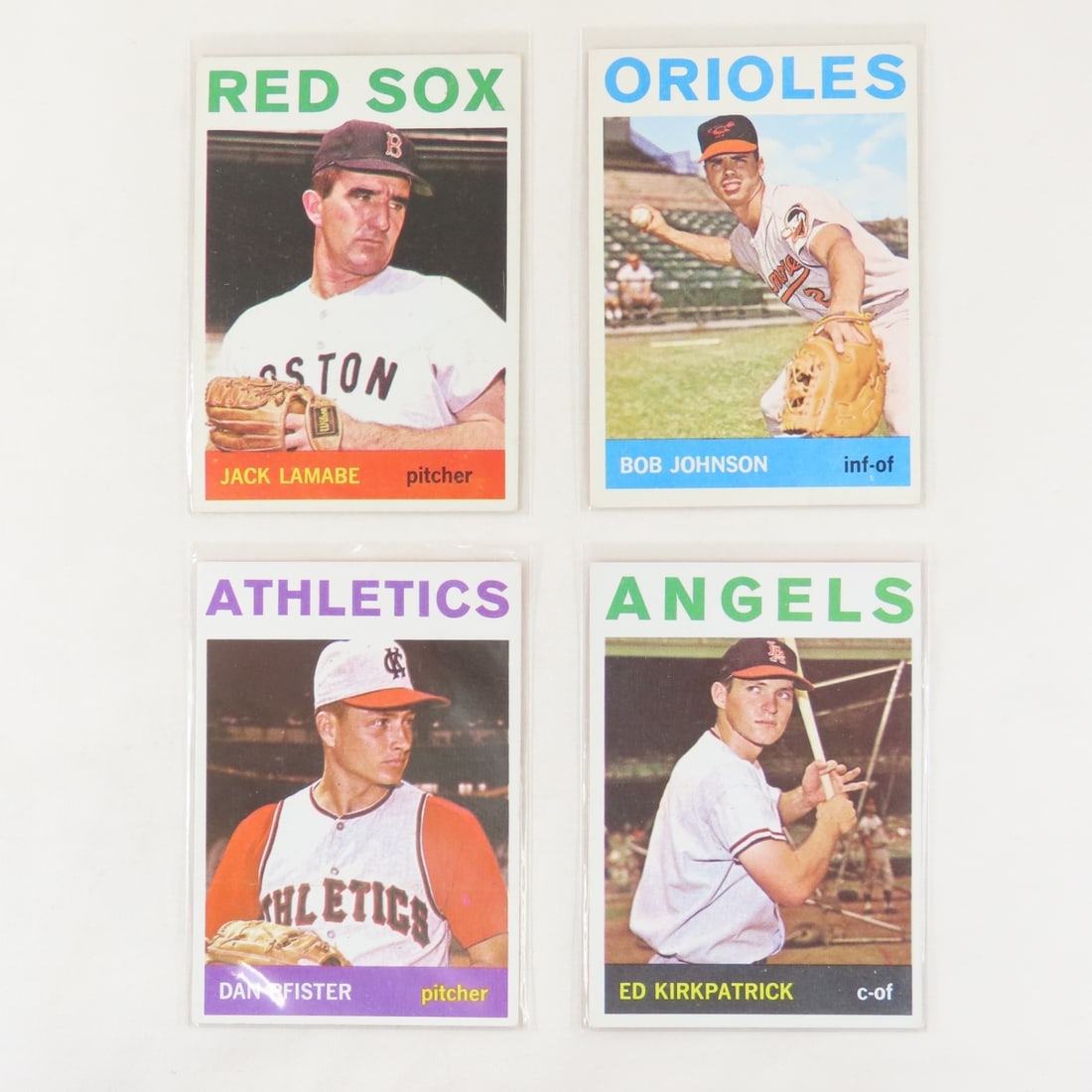 40 Sharo 1964 Topps Baseball Cards Crease Free - 6