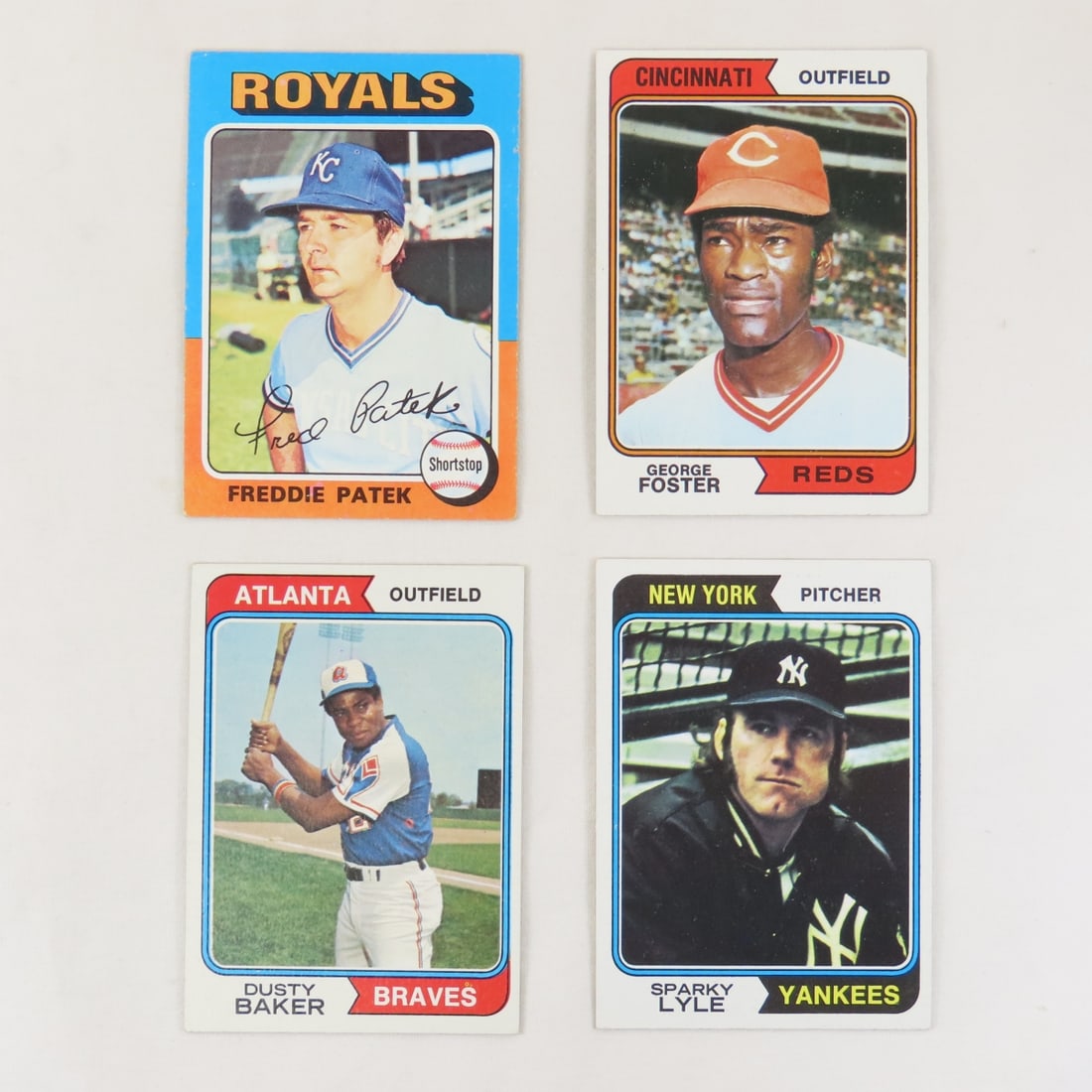 30 Sharp 1970's Topps Baseball Cards - 14