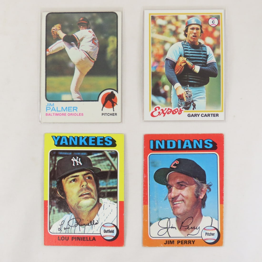 30 Sharp 1970's Topps Baseball Cards - 4
