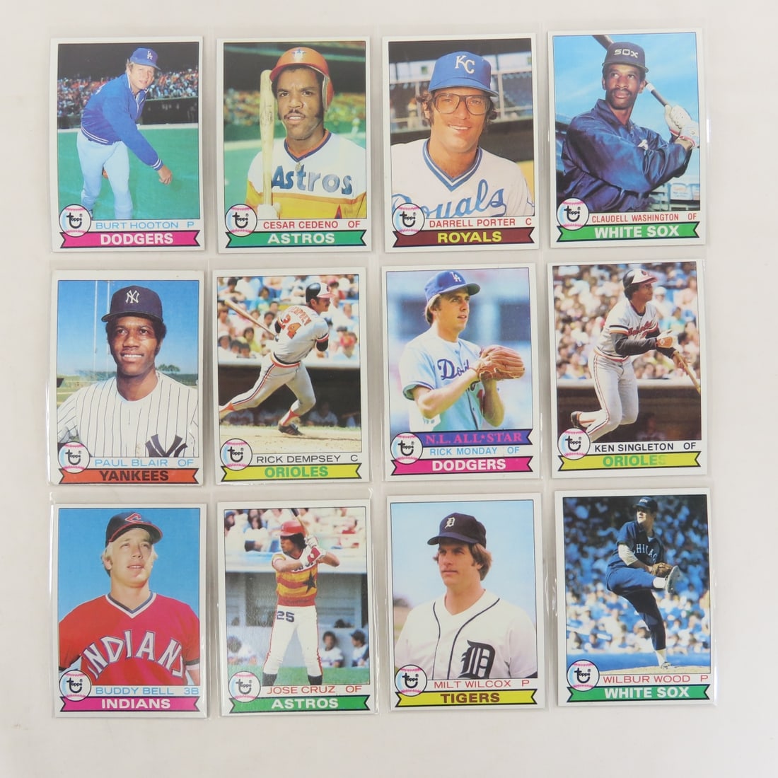 60+ Topps Baseball Cards- sharp stars- Carew - 10