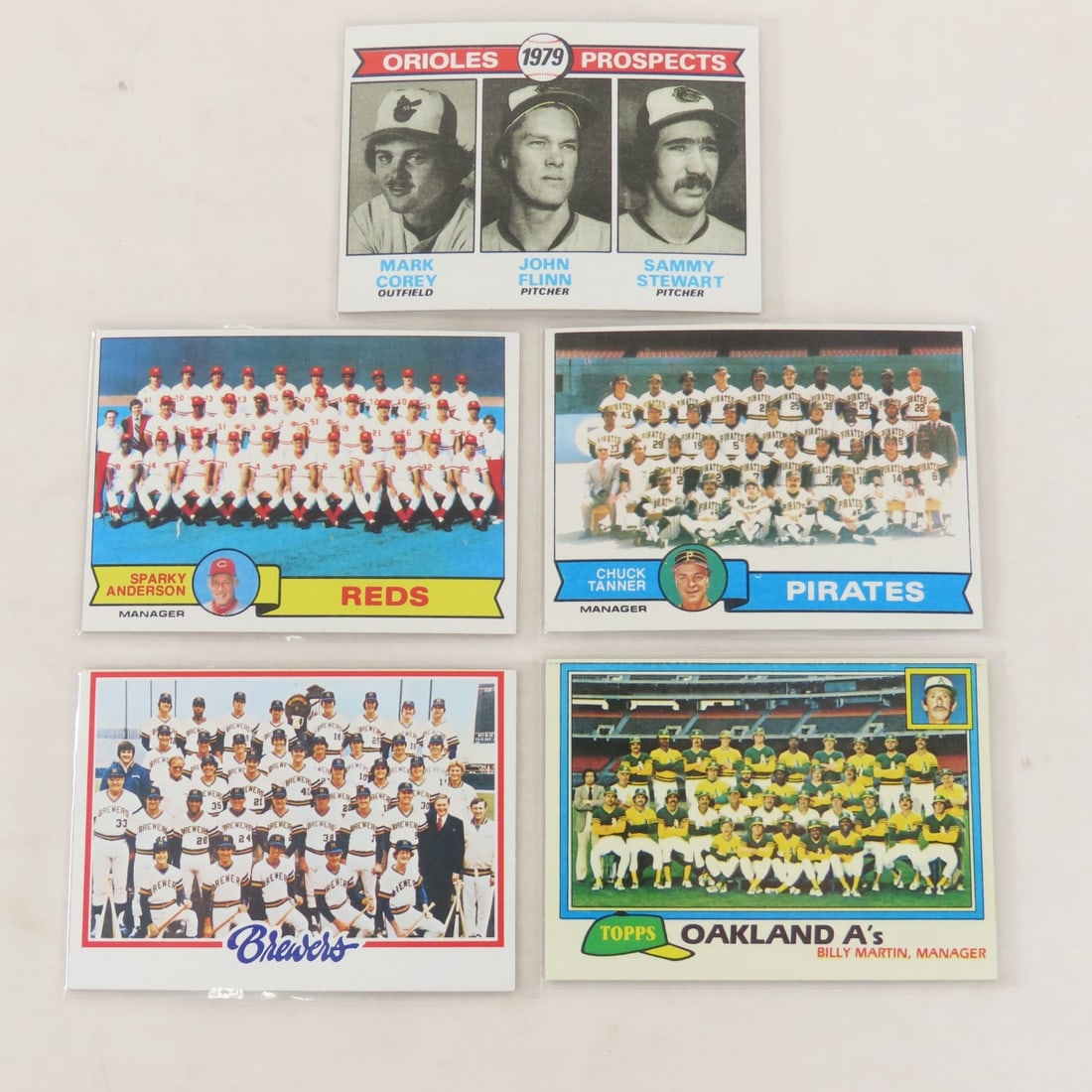 60+ Topps Baseball Cards- sharp stars- Carew - 12