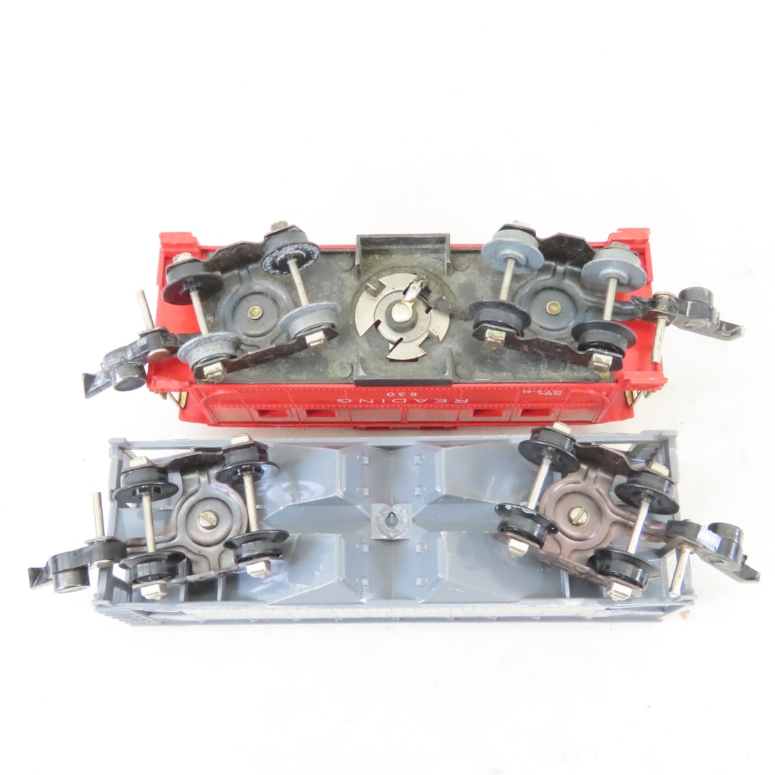 American Flyer S Gauge 300 AC Engine & Other Cars - 7