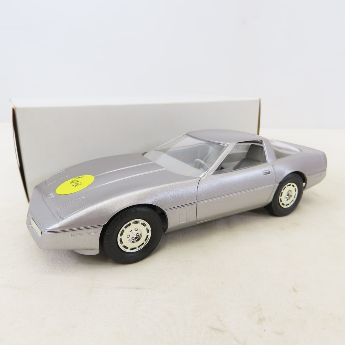 Road Legends, AMT & Other Diecast Cars, Corvette - 6