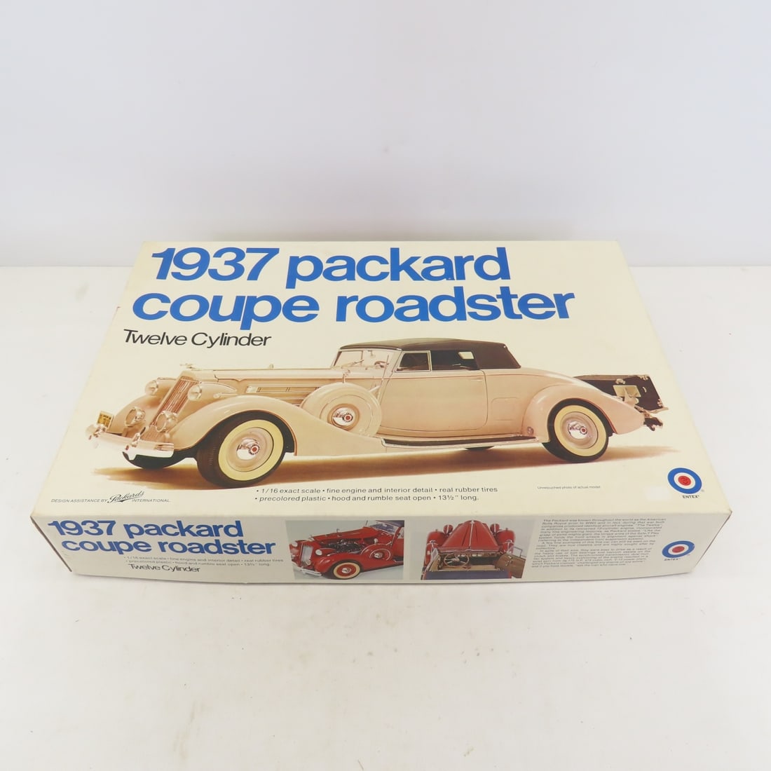 Vintage 1:16 Packard Coupe Roadster Model Kit 1973 - 9