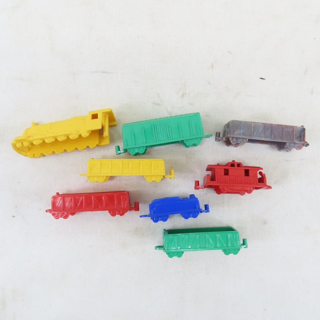 Vintage Mechanical Switch & Dump Train Set & More - 16
