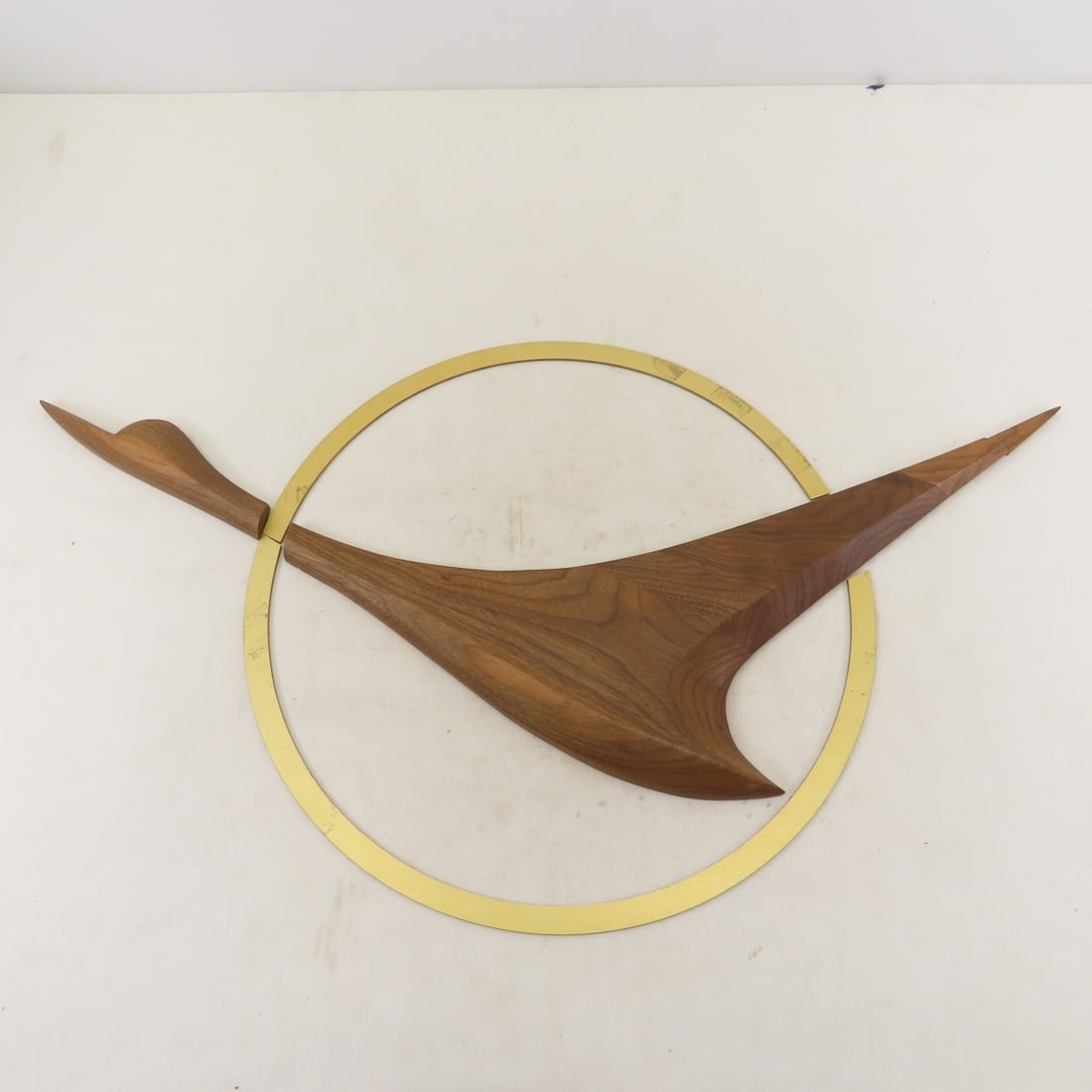 Vintage Republic Airlines Signage & Logo - 2