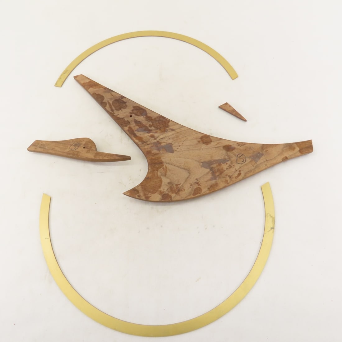 Vintage Republic Airlines Signage & Logo - 7