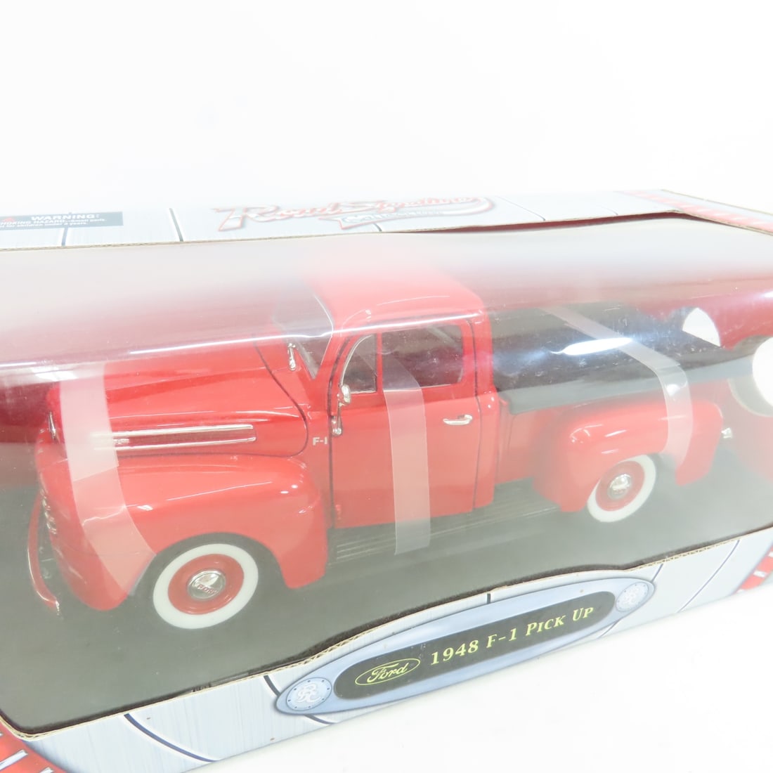 Road Signature 1:18 Diecast Cars, Trucks, Ford - 7