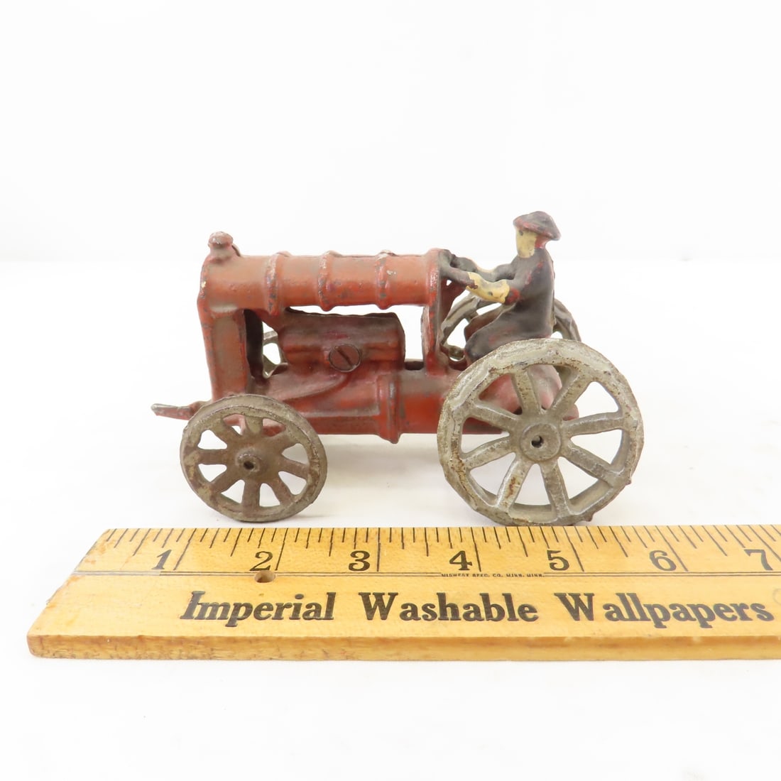 Antique Arcade Cast Iron Fordson Tractor & Driver - 2