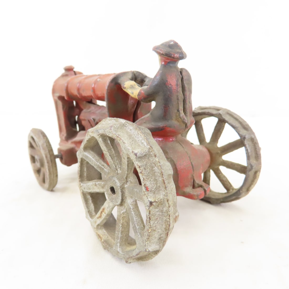 Antique Arcade Cast Iron Fordson Tractor & Driver - 3