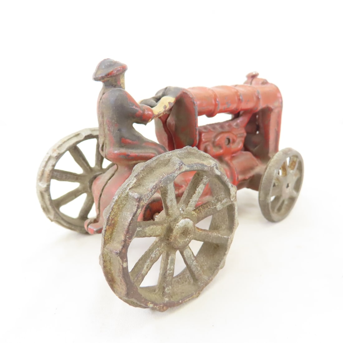 Antique Arcade Cast Iron Fordson Tractor & Driver - 5