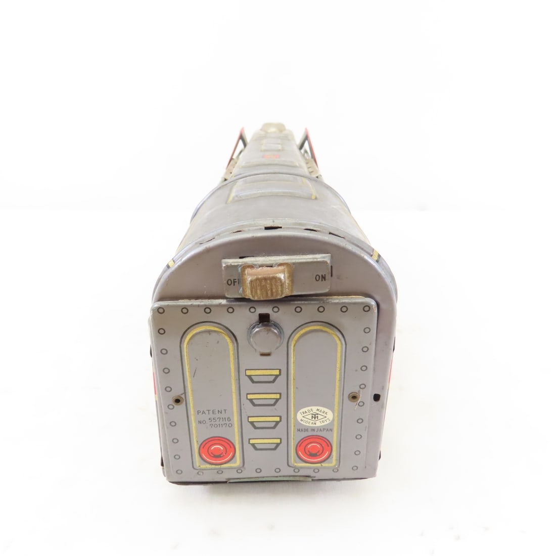 Lionel Trestle Bridge 317 & Japan Battery Op Train - 5