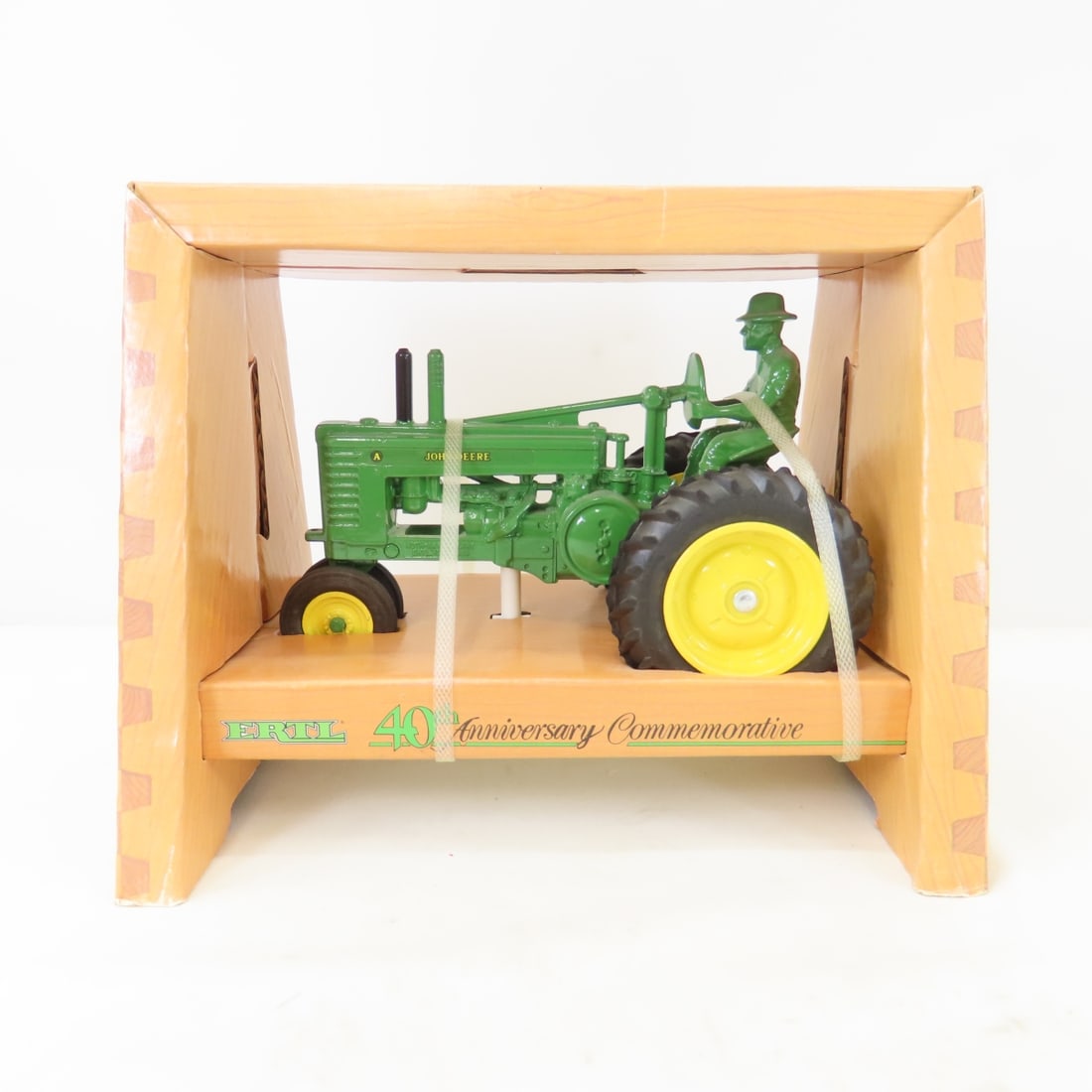ERTL 1:16 John Deere Model 60, AW & 'A' Tractors - 2