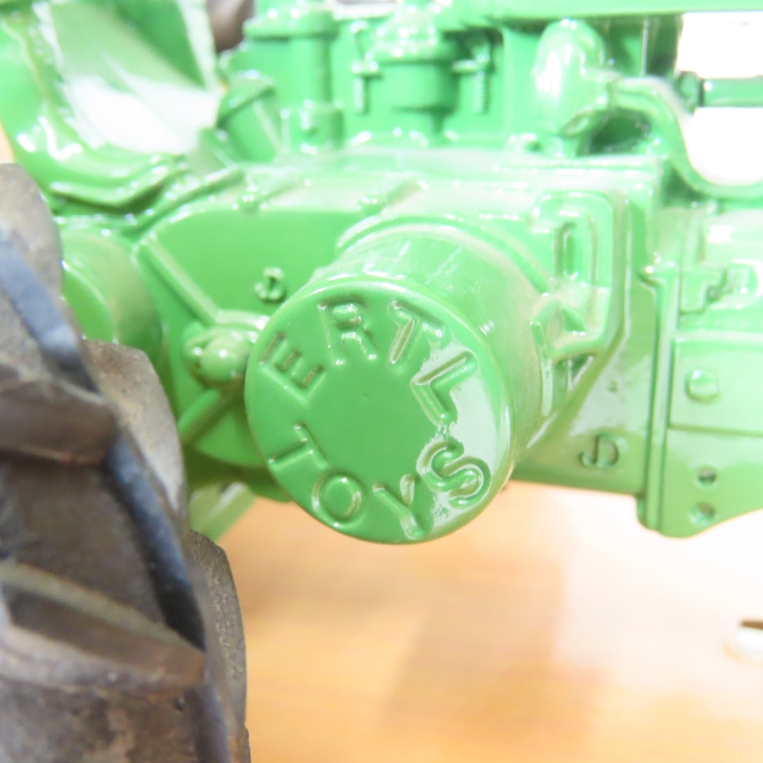 ERTL 1:16 John Deere Model 60, AW & 'A' Tractors - 6