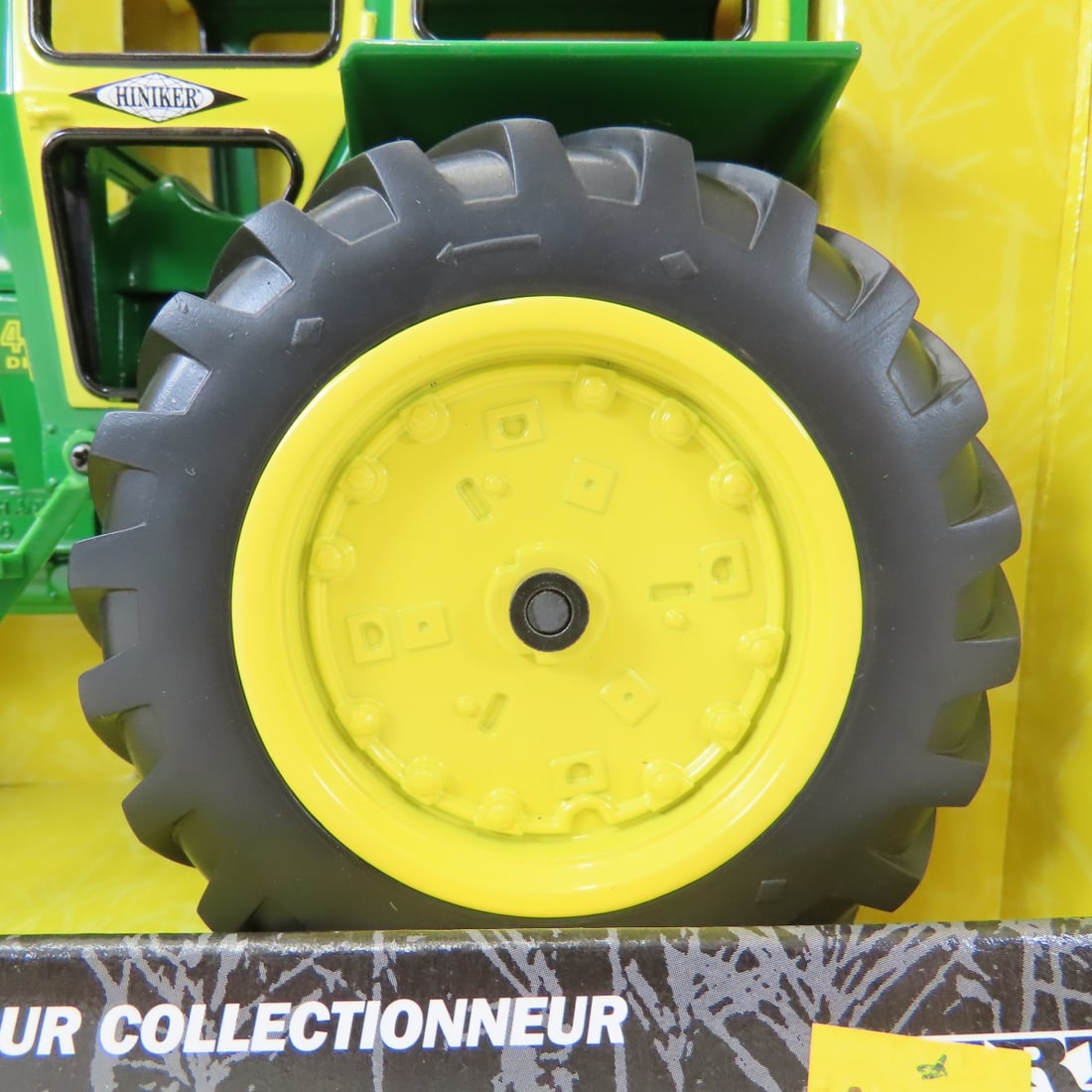 ERTL 1:16 John Deere 4010 Collector Ed Tractor - 7