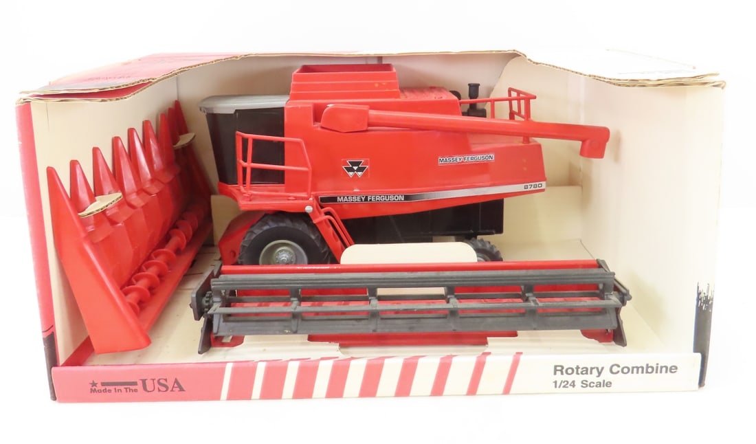 Scale Models 1:24 Massey Ferguson Rotary Combine: Scale Models 1:24 Massey Ferguson Rotary Combine - in box, LOT SIZE: 16x11x8" All information and photos, which are part of the description, are intended to be as accurate as possible, but