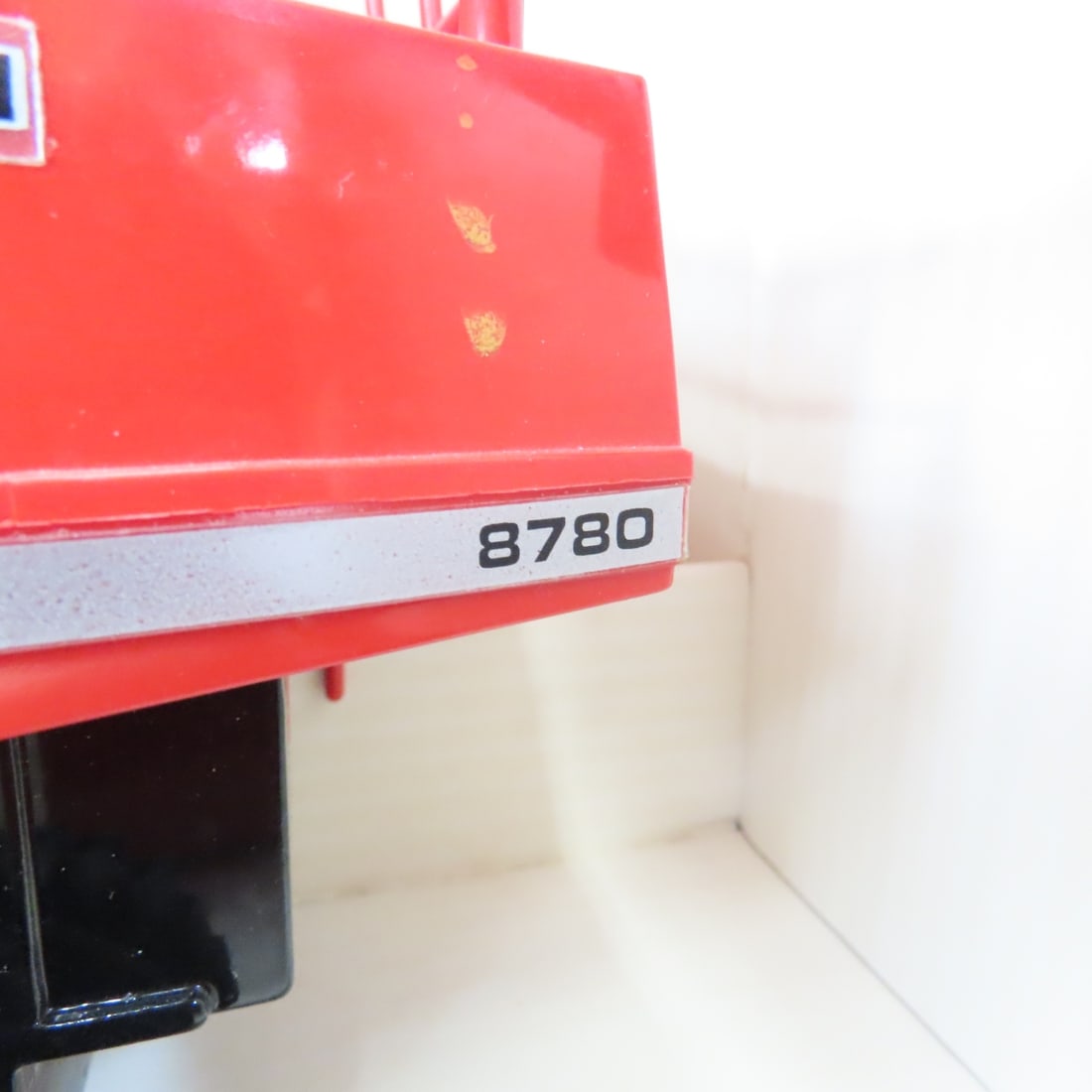 Scale Models 1:24 Massey Ferguson Rotary Combine - 4