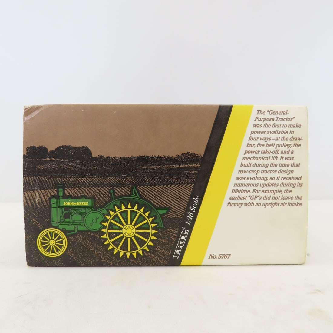ERTL 1:16 John Deere Model 'D', 'R', 'GP' Tractors - 16