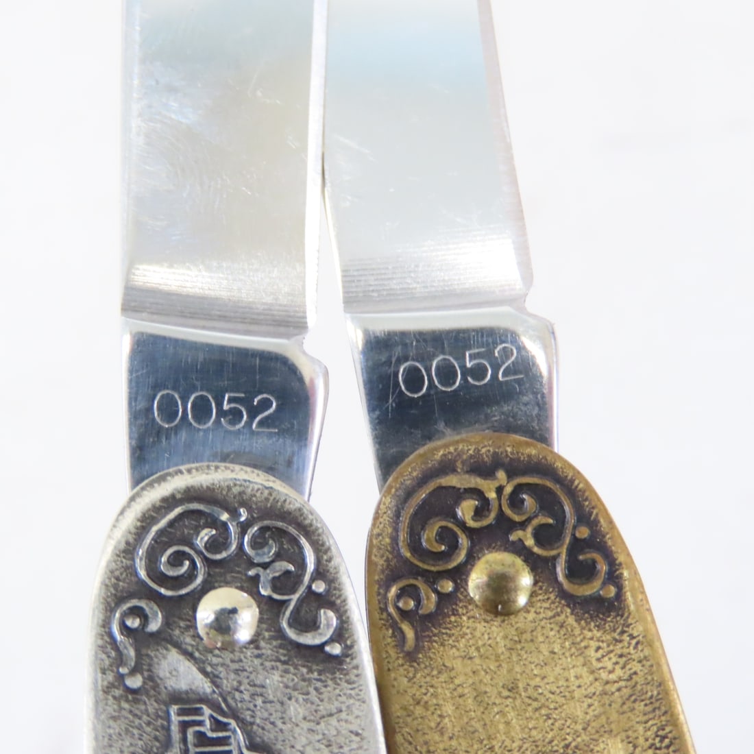 2 Kutmaster Caterpillar, CAT Folding Pocket Knives - 9