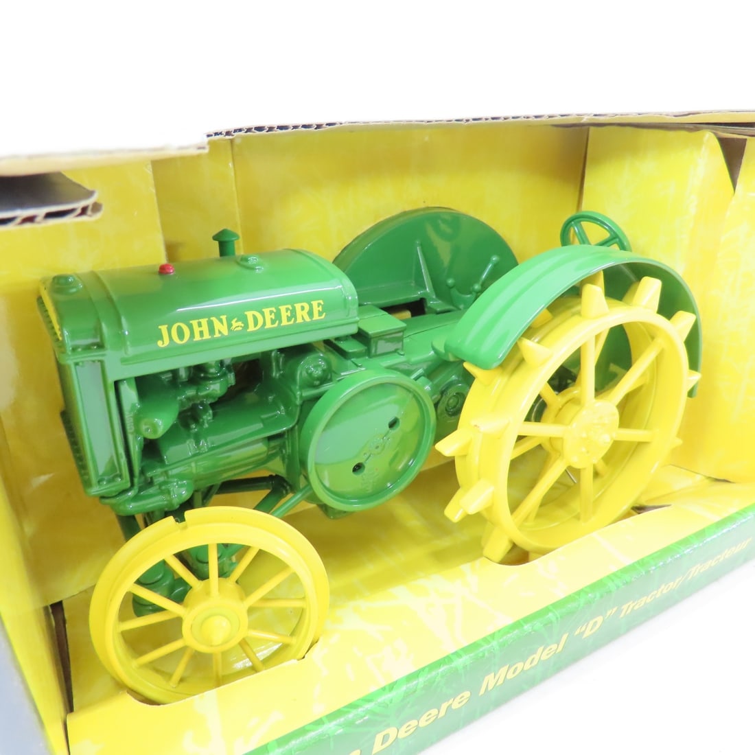 ERTL & JLE John Deere Model 'D' & GP Tractors - 4