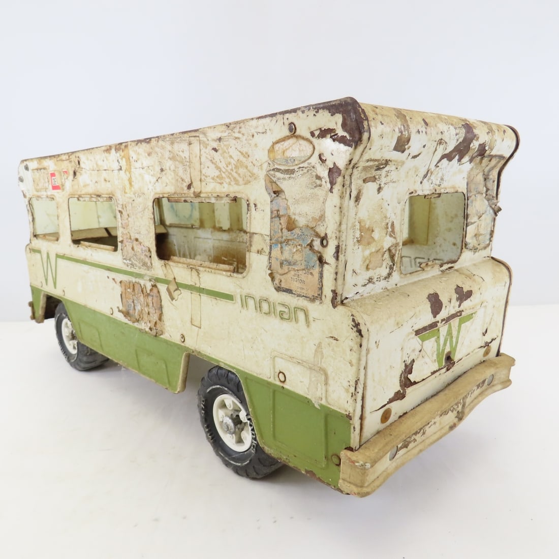 2 Vintage Tonka Winnebago Indian RV, Parts Restore - 4