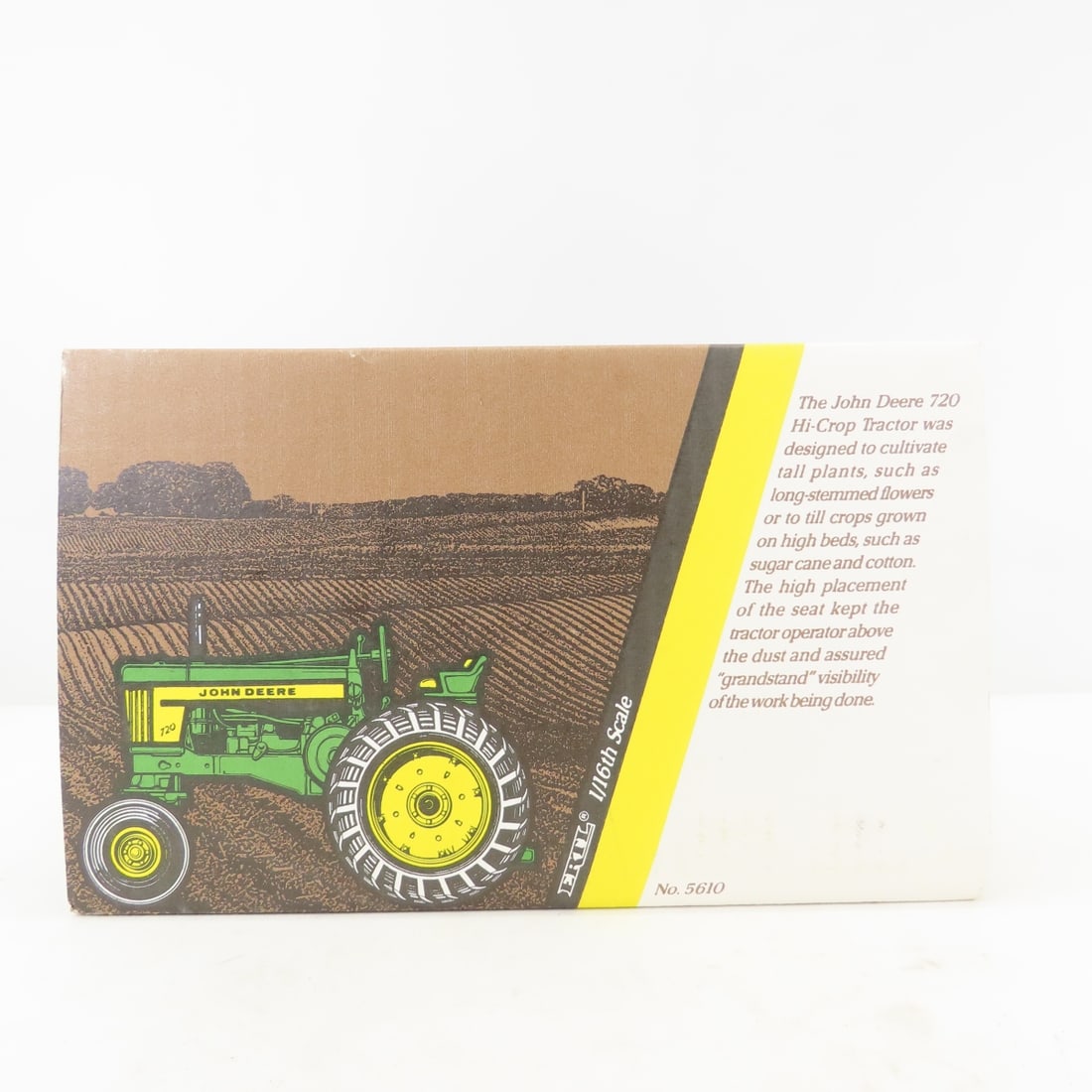 ERTL 1:16 John Deere 720, Utility & 620 Tractors - 8