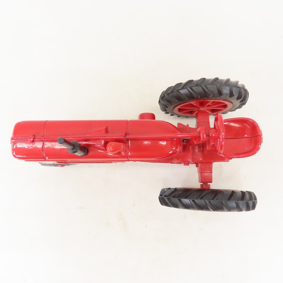 ERTL 1:16 Super M-TA Tractor, Picker, Hay Elevator - 10