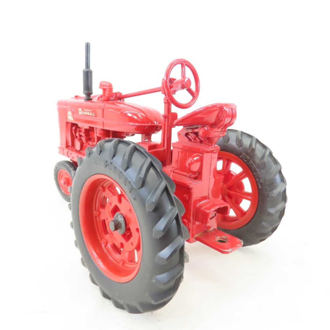 ERTL 1:16 Super M-TA Tractor, Picker, Hay Elevator - 4